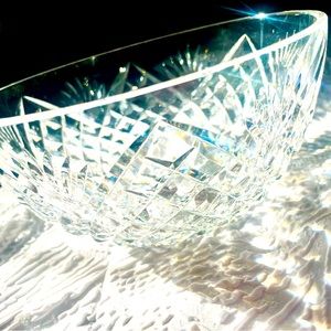 Waterford Irish Crystal DIAMOND CUT 8" x 4" Serving Bowl with ACCENTS EUC